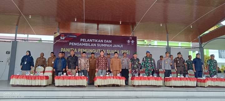 Asisten III Setdakab Hadiri Pelantikan PPS se-Kabupaten Simeulue.