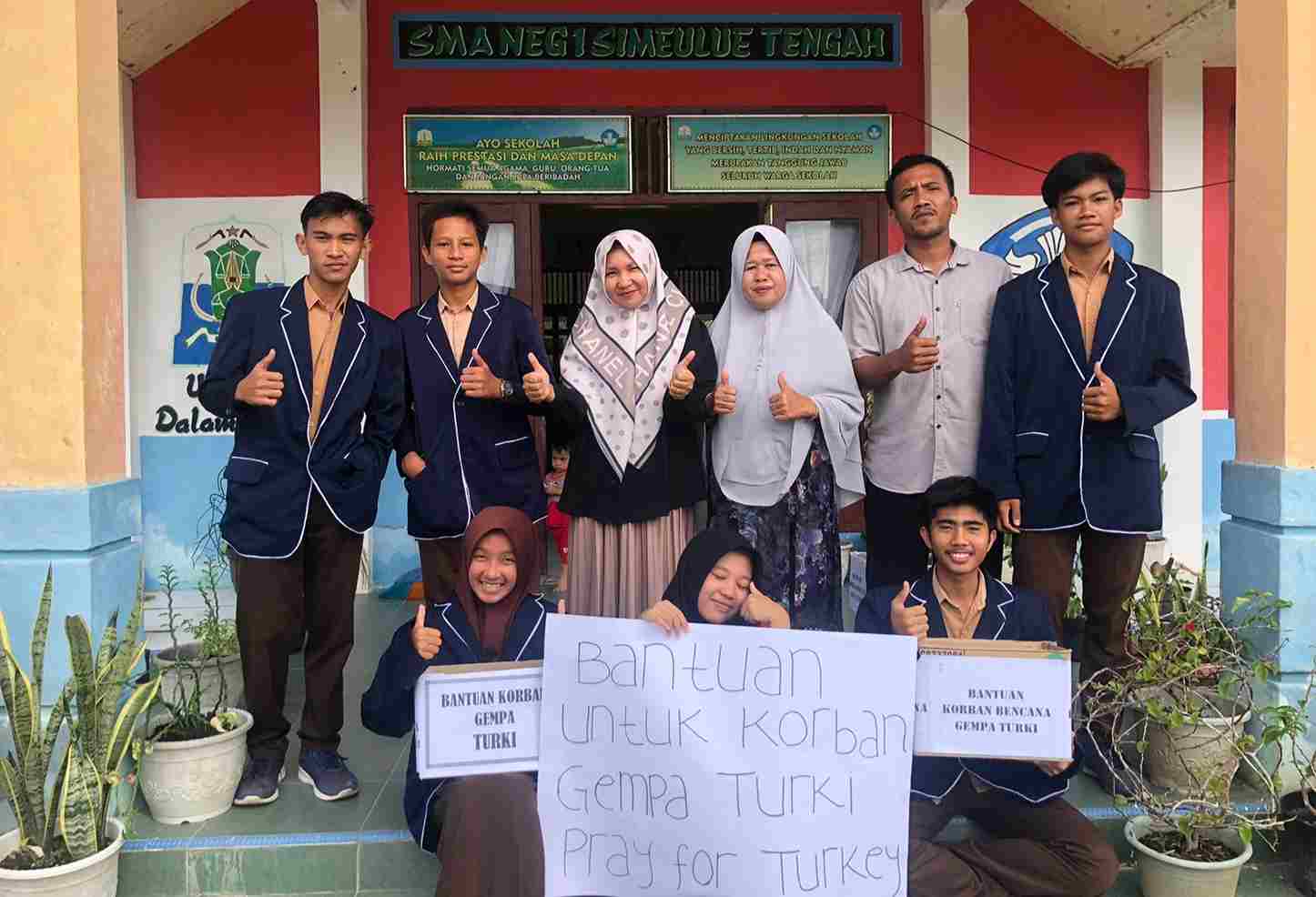 SMAN 1 SIMEULUE TENGAH