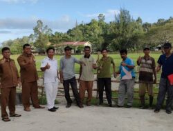 Panitia Turnamen Kecamatan Simeulue Cut Tinjau Lapangan Bola Kaki dan Volleyball di Desa Kuta Inang