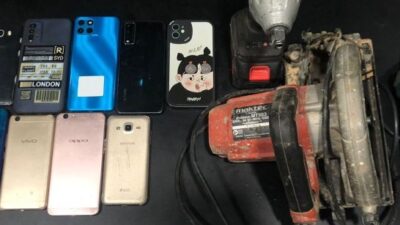 pencurian mesin dan hp serta honda