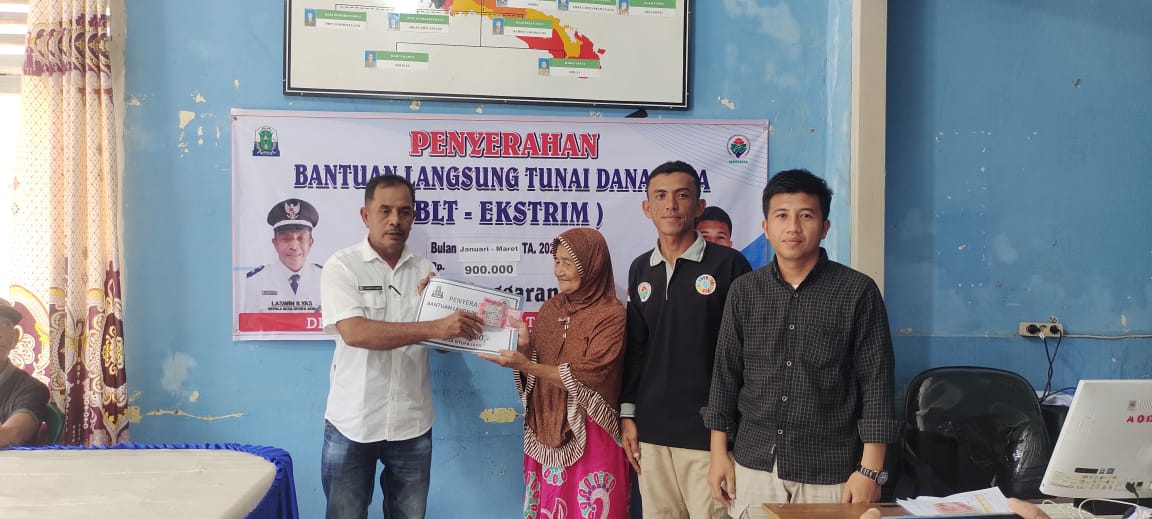 PemDes Situfa Jaya Serahkan Bantuan Lansung Tunai (BLT) Ekstrem Tahun 2023 1 IMG 20230419 WA0074
