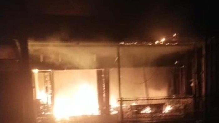Dua Unit Ruko di Aceh Utara Ludes Terbakar 1 ruko