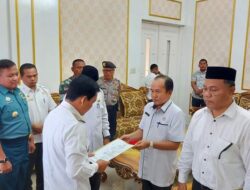 Pj Bupati Simeulue Tunjuk Armidin Jabat Sebagai Plt Dinas Kesehatan, Ferdi Yuni Puji Plt DLHK