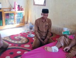 Pj Sekda Simeulue Asludin M.Kes Jenguk Korban yang Dianiaya WNA