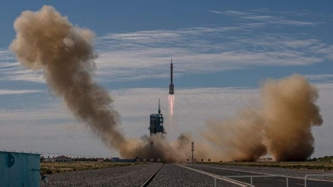 Pertama Kalinya, China Kirim Warga Sipil ke Luar Angkasa 1 luar-angkasa