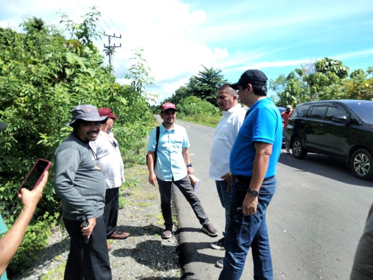 3 Anggota DPRA Pansus Ruas Jalan Provinsi Di Simeulue 1 IMG 20230611 WA0081 768x576 1