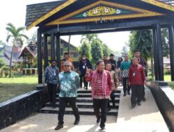 Hadiri Indonesia Expo dan Forum 2023, Bustami Kunjungi Anjungan Aceh di TMII