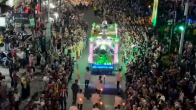 Ribuan Masyarakat Kota Banda Aceh Saksikan Pawai Takbir Sambut Idhul Adha