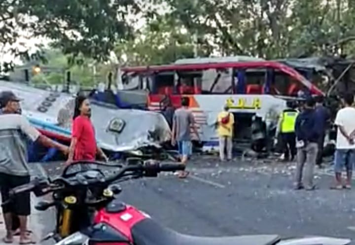 Kecelakaan Maut Dua Bus Antar Provinsi di Ngawi, Tiga Penumpang Tewas 1 kecelakaan
