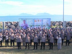 Tanam Pohon Frutikultur di Komplek Syiah Kuala, Karo SDM Polda Aceh: Untuk Lestarikan Lingkungan