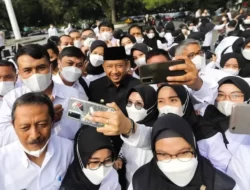 Kabar Gembira, Pemerintah Batal Hapus Tenaga Honorer