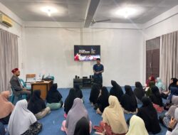 Tingkatkan Publik Speaking, ISAD Aceh Latih Santri Dayah Darul Ihsan