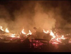 Enam Kios di Nagan Raya Ludes Terbakar