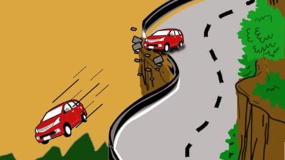 Luputkan Tabrakan, Toyota Rush Terjun ke Jurang