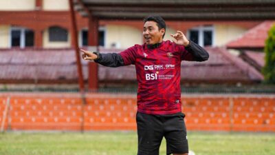 Budiardjo Thalib Undur Diri, Dek Gam Tunjuk Achmad Zulkifli