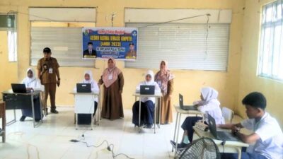 Laksanakan ANBK Perdana Secara Online, Sekolah Satap Pulau Teupah Tingkatkan Digitalisasi Asesmen Nasional