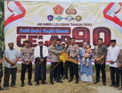 Peduli Sosial, AKABRI Angkatan 90 Bedah Rumah Personel Polres Bireuen