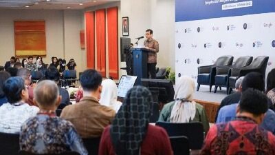 Nezar Patria Ajak Masyarakat Waspadai Disinformasi di Sosmed Yang Bermuatan Politik