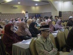 Buka Sosialisai Sertifikasi Produk Halal, Sekda Harap MPU dan Pelaku Usaha Komitmen