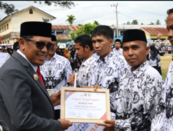 Pimpin Peringatan HGN, Kadisdik Aceh: Guru Adalah Jantung Pendidikan
