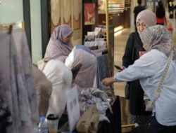 Produk Fesyen Aceh Diburu Pengunjung AMFF