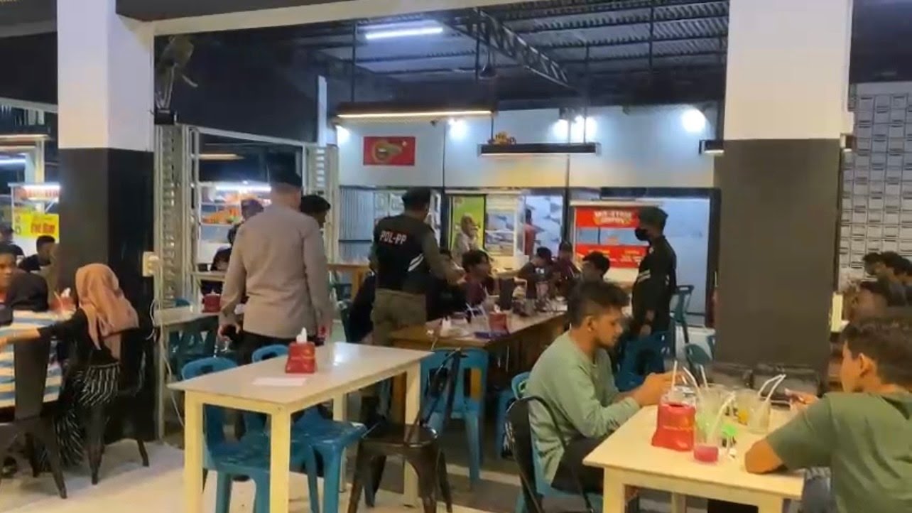 Cegah Judi Online, Polisi Patroli Warung Kopi di Banda Aceh 1 20240630 img 2525