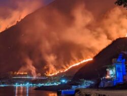 Danau Toba Terbakar Hebat akibat Panas Ekstrem
