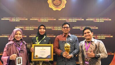 Pemkab Nagan Raya Terima Penghargaan UHC Award Tingkat Utama
