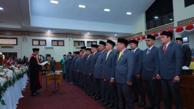 25 Anggota DPRK Aceh Barat Resmi Dilantik