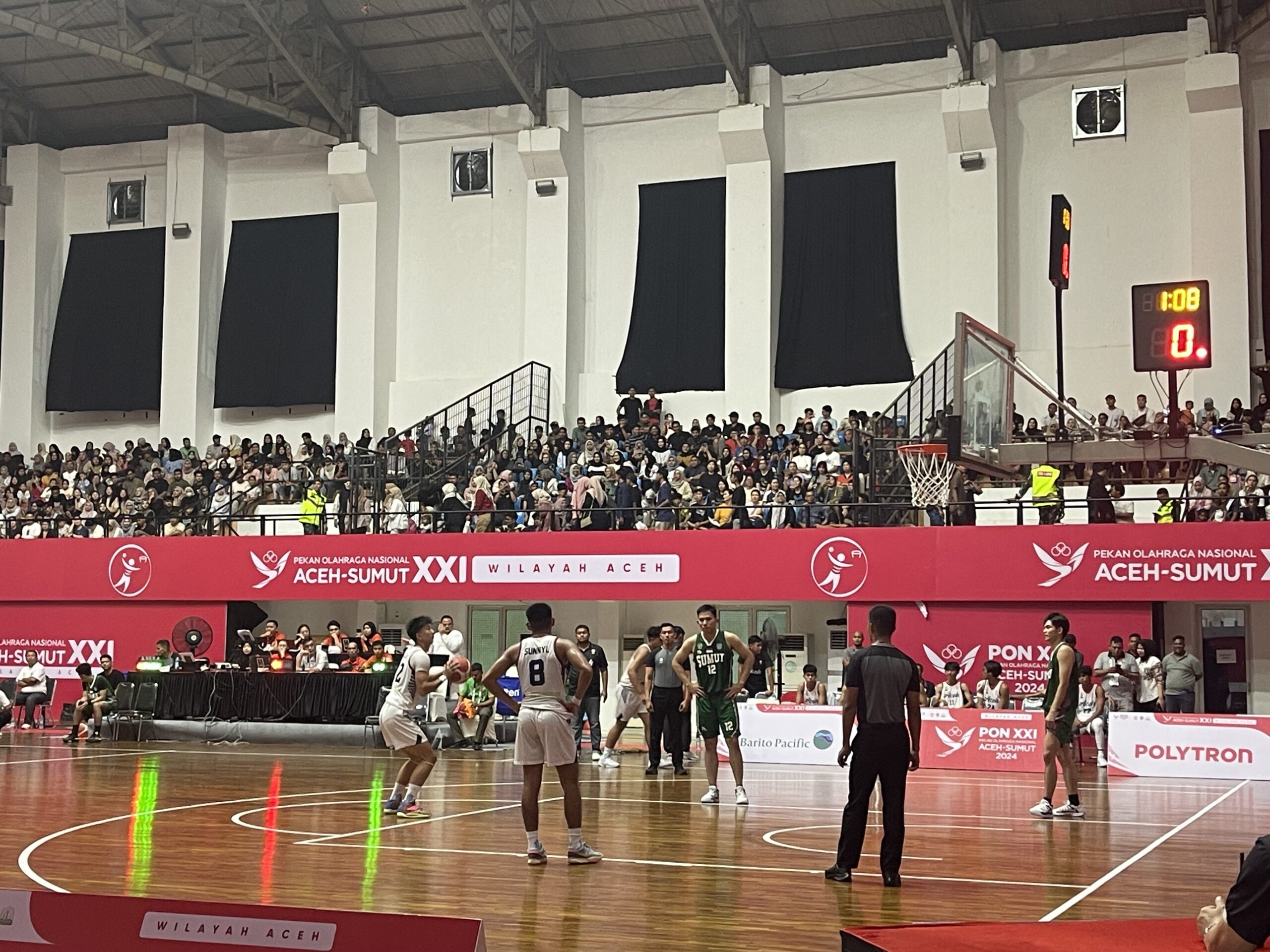 Derby Tuan Rumah, Tim Basket Sumut Tundukkan Aceh di GOR Harapan Bangsa 1 20240907 img 5129 scaled