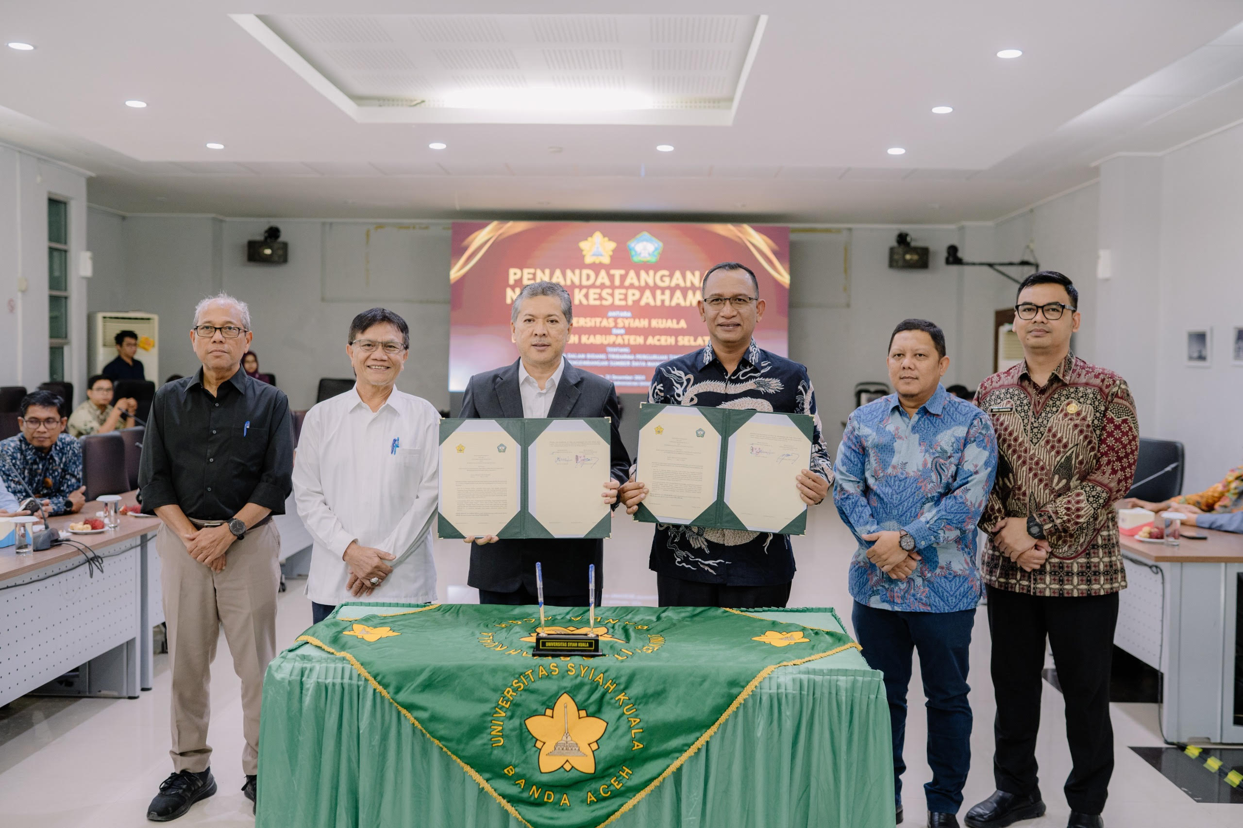 Pemkab Aceh Selatan dan USK Perpanjang Kerja Sama Peningkatan Mutu SDM 1 20250101 unnamed 1