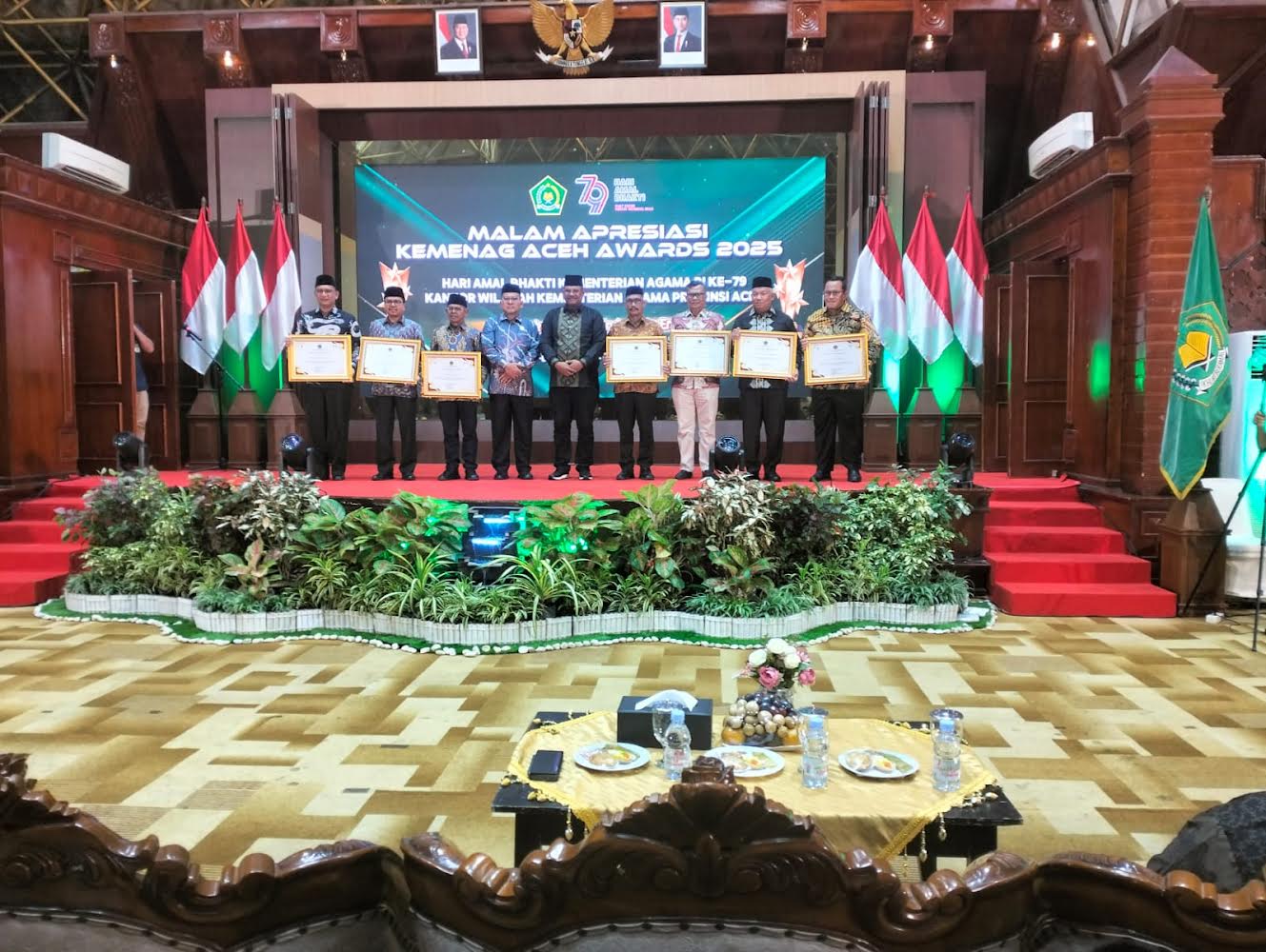 Pemkab Aceh Selatan Terima Award dari Kemenag RI 1 20250105 img 9852
