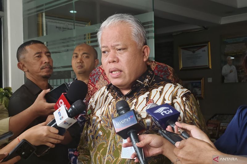 Kejagung Buka Peluang Periksa Pengusaha Riza Chalid 1 20250228 1000043291