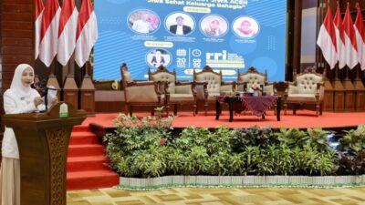 ketua-tp-pkk-aceh-ayu-marzuki