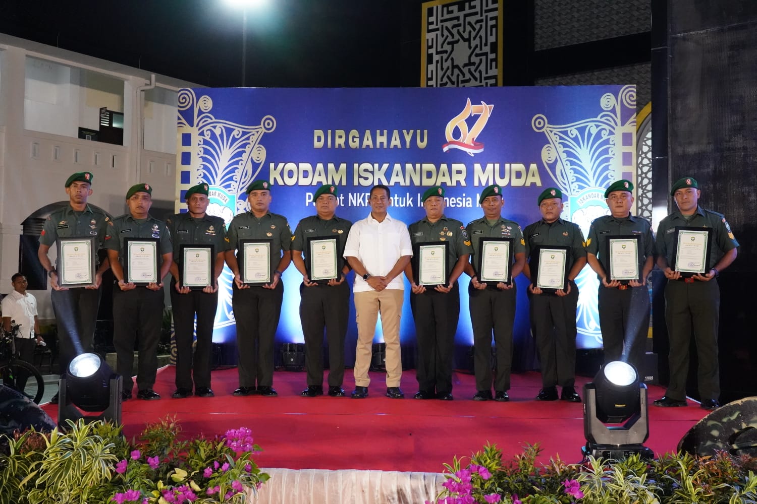 sepuluh-prajurit-korem-012/tu