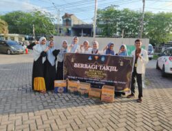 PII Aceh Barat Berbagi Takjil di RSUD Cut Nyak Dhienn