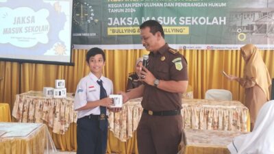 jaksa-masuk-sekolah