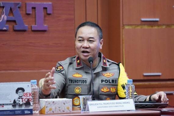 Jaga Keamanan World Water Forum di Bali, Polda NTB Gencarkan Patroli di Pelabuhan 1 IMG 20240517 WA0011
