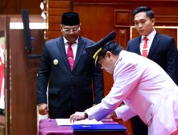 Azwardi Resmi Dilantik Jadi Pj Bupati Aceh Barat