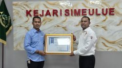 YARA Beri Penghargaan kepada Kejari Simeulue atas Penyelamatan Keuangan Negara