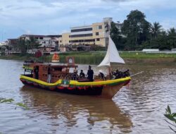 Kapal Hias Aceh Barat Raih Juara Satu Pekan Kebudayaan Aceh ke 8