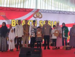 Kaops NCS Tebar 1.500 Paket Sembako di Tasikmalaya