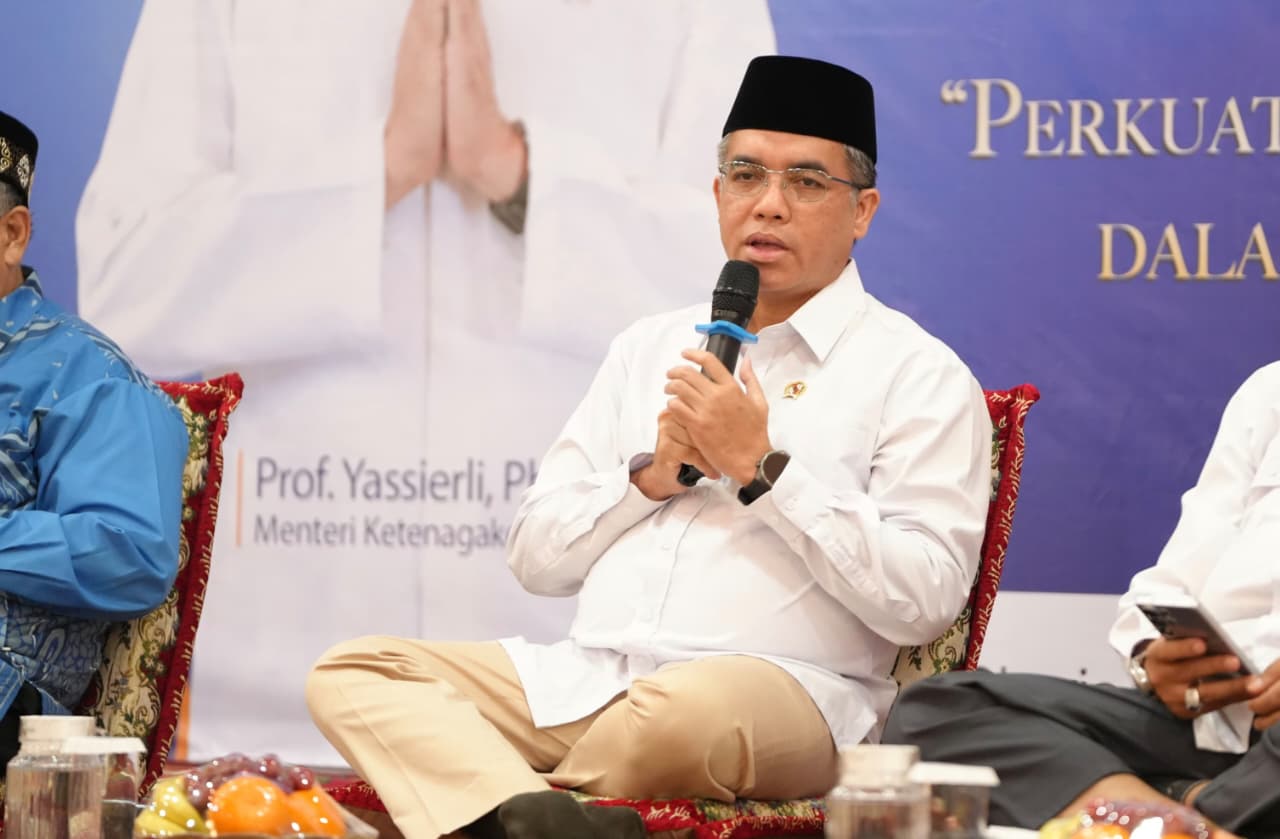 Prof. Yassierli, Ph.D. Menteri Ketenagakerjaan dalam acara halal bihalal Kemnaker 2026 di Jakarta, Senin (30/3) Situasi.co.id. Foto: Humas Kemnaker