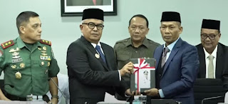 Sidang Paripurna DPRA, Pj Gubernur Aceh Sampaikan LKPJ Tahun 2023 1 PARIPURNA