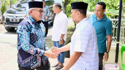 Pj Gubernur Aceh Ajak Istri Takziah ke Rumah Almarhum Thantawi Ishak