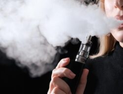 Mengenal Bahaya Rokok Elektrik