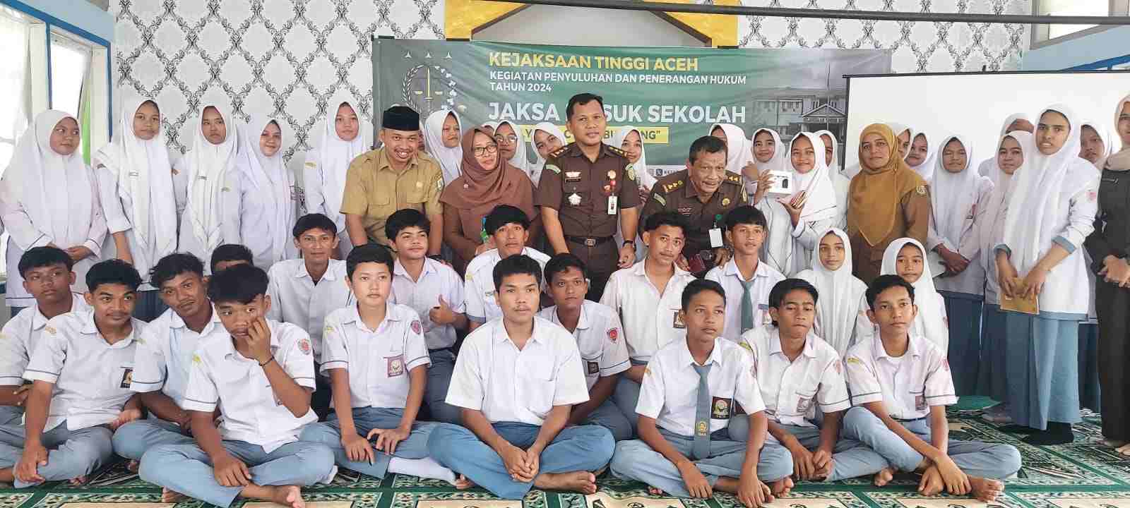 jaksa-masuk-sekolah