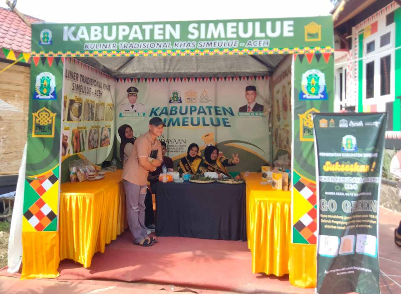 Pesona Ikon dan Rempah Kabupaten Simeulue Ditampilkan di PKA 8 2 stand kuliner tradisional kabupaten simeulue